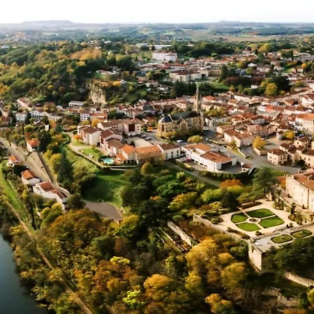 Apartment Preto - Confort Moderne - Terrasse - Parking Gratuit - Non Fumeur Fumel